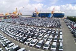 Nhập khẩu hơn 17.000 ô tô nguyên chiếc trong tháng 7/2024