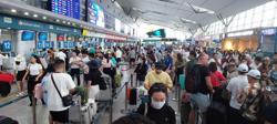 Số chuyến bay "delay" trong tháng 7 tăng cao