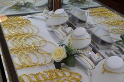 Giá vàng nhẫn lập đỉnh, vàng miếng SJC biến động thế nào?