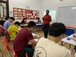 Đưa tiếng Anh thành ngôn ngữ thứ hai trong nhà trường