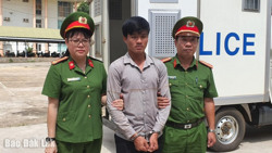 Vô cớ đánh đánh người, thanh niên bị đâm trọng thương