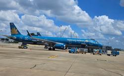 Bất ngờ với giá vé máy bay những ngày cuối hè