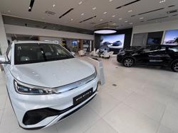 Xe hybrid ngóng giảm thuế tiêu thụ đặc biệt