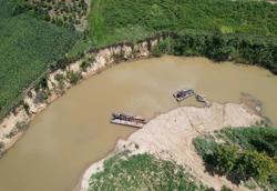 Diễn biến mới vụ doanh nghiệp khai thác cát phớt lờ chỉ đạo