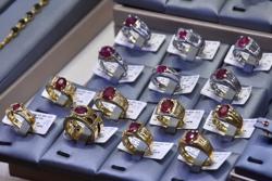 Ảnh hưởng giá vàng thế giới, giá vàng nhẫn 24K tiếp tục tăng vọt lên đỉnh