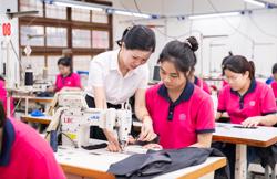 Giảm lao động ở khu vực phi chính thức bằng cách nào?