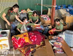 Hội LHPN tỉnh huy động gần 2,4 tỷ đồng hỗ trợ đồng bào bị thiệt hại do bão lũ