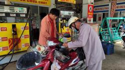 Dự báo mới nhất về giá xăng dầu từ nay đến cuối năm