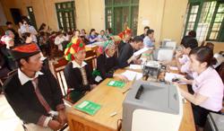 Một ngân hàng dừng thu lãi vay khách hàng bị thiệt hại do bão số 3