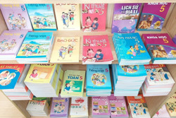 Đảm bảo học sinh có đủ sách giáo khoa sau bão lũ