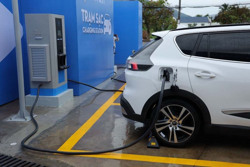 Phát triển trạm sạc xe điện: Cần sớm ban hành những quy chuẩn, tiêu chuẩn cụ thể