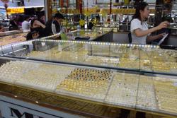 Vàng nhẫn tăng giá kỷ lục, nên mua hay bán lúc này?