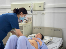 Sử dụng thuốc không rõ nguồn gốc, nhiều người nhập viện vì nhiễm độc gan