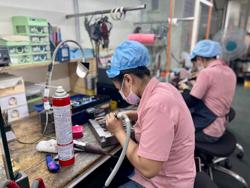 Từ 1-7-2025, có giới hạn độ tuổi tối đa tham gia BHXH?