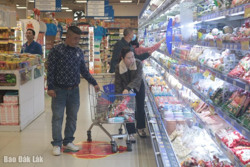 Tổng mức bán lẻ hàng hóa và doanh thu dịch vụ năm 2024 đạt hơn 111.000 tỷ đồng