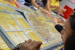 Giá vàng hôm nay, 14-1: Đột ngột giảm mạnh