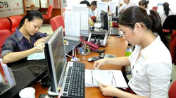 Lãi suất dự báo đi ngang