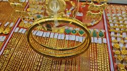 Giá vàng hôm nay 2-1: Vàng miếng SJC, vàng nhẫn tăng vọt lên 85 triệu đồng/lượng