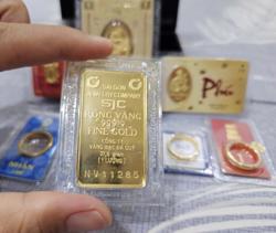 Giá vàng miếng SJC lẫn vàng nhẫn đều quay đầu tăng vọt