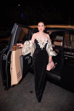 Chân dung nữ doanh nhân xinh đẹp nhưng sản xuất phân bón giả cực lớn