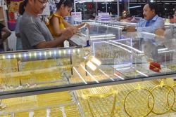 Giá vàng miếng SJC nhảy vọt lên 88 triệu đồng/lượng