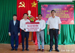 "Agribank Đắk Lắk - Tết nghĩa tình": Chung tay vì một Tết ấm cho người nghèo