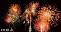 Huyện Krông Búk: Bắn pháo hoa tầm thấp đêm Giao thừa chào xuân Ất Tỵ 2025