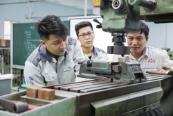 Tìm hiểu kỹ ngành học mới