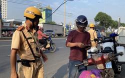 Mức phạt lỗi xe không gương, lắp gương không có tác dụng