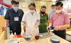 Nơm nớp lo ngộ độc thực phẩm