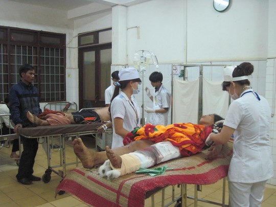 Các nạn nhân được cấp cứu tại Bện viện Đa khoa tỉnh Đắk Lắk