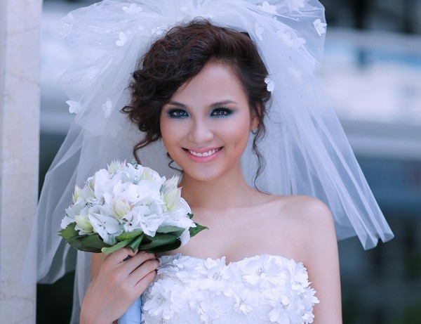 Những cuộc ly hôn ồn ào nhất showbiz Việt nửa đầu năm 2014