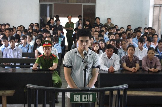 Bị cáo Phan Lưu Hòa tại tòa