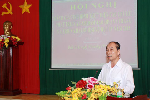 Phó Bí thư Tỉnh ủy, Chủ tịch UBND tỉnh Phạm Ngọc Nghị chủ trì Hội nghị.