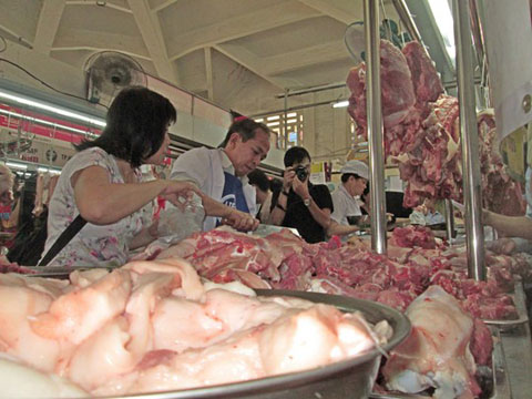 Lo sợ chất cấm trong heo siêu nạc, người tiêu dùng chọn mua thịt heo có nhiều mỡ