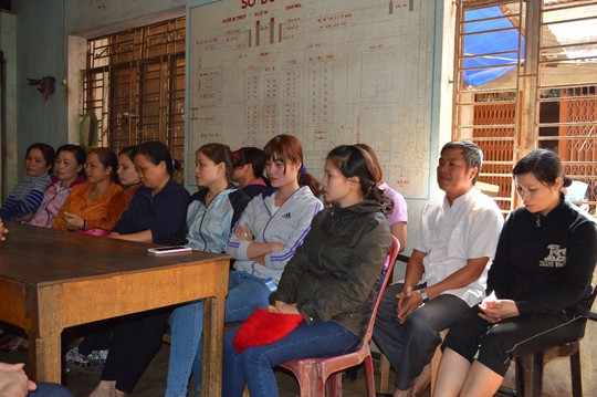 UBND huyện Đắk Mil tổ chức họp các tiểu thương không may có ki ốt bị cháy trụi