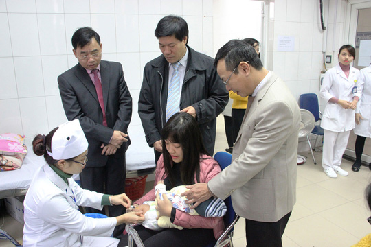 Tình hình tiêm vắc-xin dịch vụ ở Hà Nội trong ngày 30-12 không còn căng thẳng Ảnh: NGUYỄN HƯỞNG
