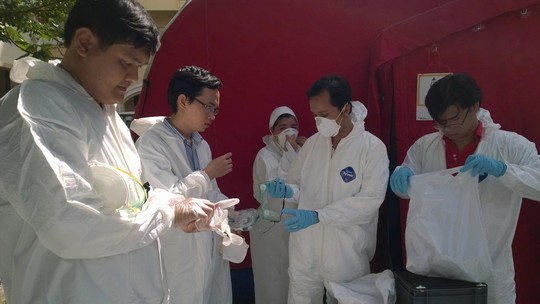 Diễn tập phòng chống bệnh Ebola tại Viện Pasteur TP HCM