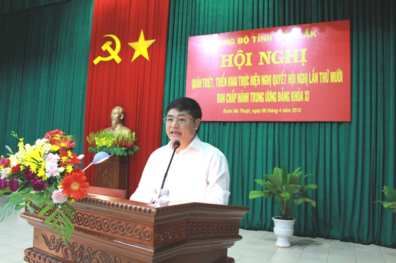 Phó Bí thư Tỉnh ủy Phạm Minh Tấn phát biểu khai mạc Hội nghị.