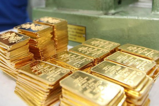 USD tăng giá khiến giá vàng thế giới và trong nước cùng đi xuống.