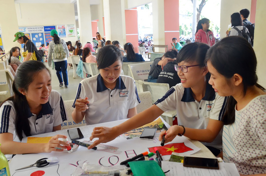 Sinh viên Trường ĐH Sư phạm TP HCM trong giờ tự học Ảnh: TẤN THẠNH