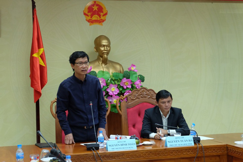 Thứ trưởng Bộ Xây dựng Nguyễn Đình Toàn phát biểu tại buổi làm việc