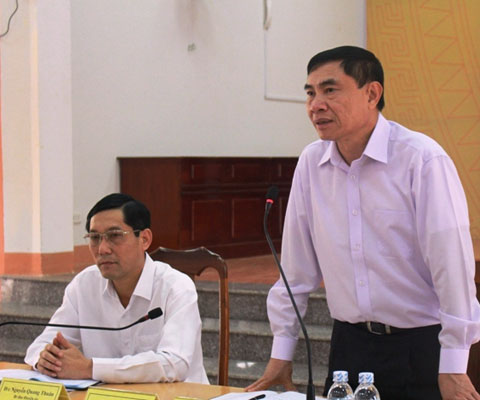 Ủy viên Trung ương Đảng, Phó Bí thư Tỉnh ủy Trần Quốc Cường phát biểu chỉ đạo tại buổi làm việc  