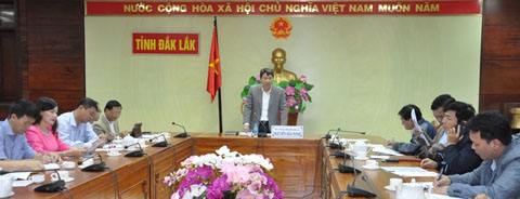 Phó Chủ tịch Thường trực UBND tỉnh Nguyễn Hải Ninh phát biểu chỉ đạo tại cuộc họp