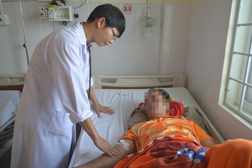 Anh Y Wăt Niê được đặt stent miễn phí do hoàn cảnh khó khăn