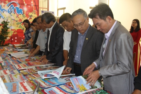 Các đại biểu tham dự Hội báo Xuân tỉnh Đắk Lắk