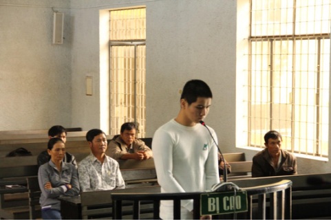 Bị cáo Phạm Linh Lung tại phiên tòa phúc thẩm