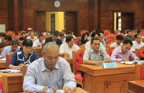 Các đại biểu tham dự cuộc họp